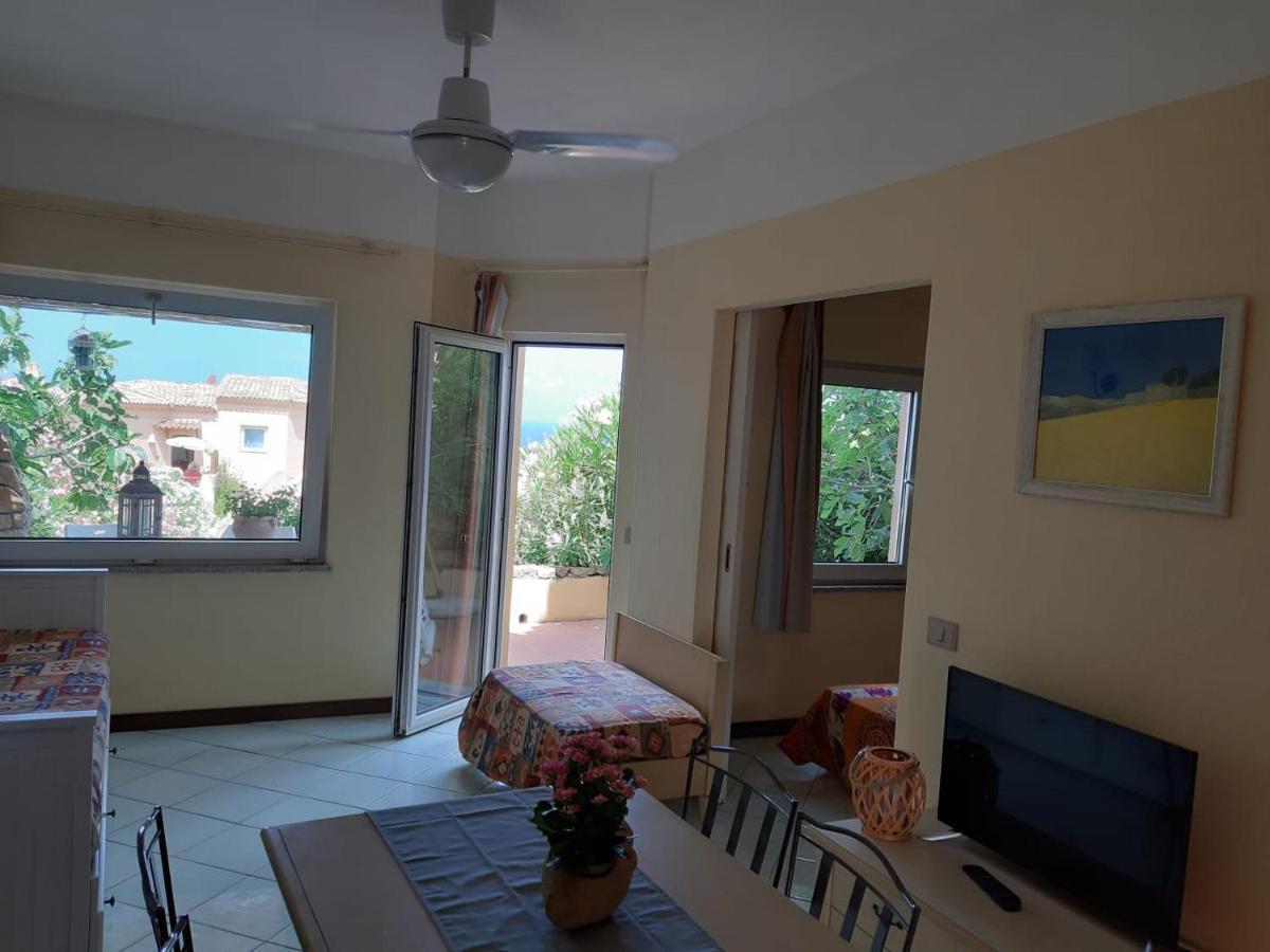 Appartamento Panoramico Calarossa Sardegna Isola Rossa Ngoại thất bức ảnh